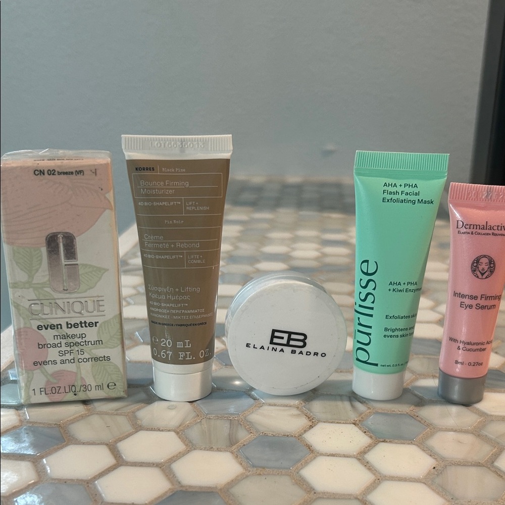 Skincare and Makeup Set with Clinique and Purlisse